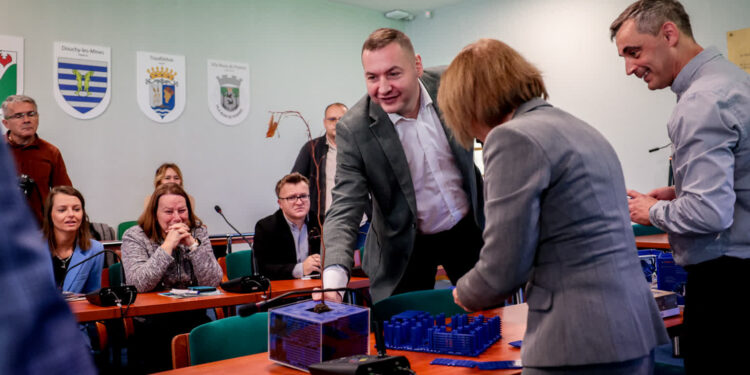 Mielec: Nowatorska technika sadzenia drzew